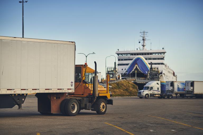 Shunt Truck Loading